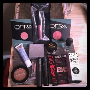 MAKE UP LOT MAC COSMETICS, BUXOM, OFRA & MORE